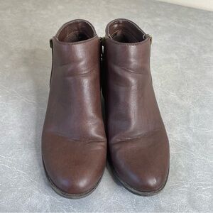 UNIONBAY “Holly” Chestnut Faux Leather Ankle Boots